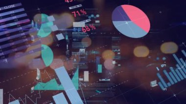 Odak ışıkları dışında istatistik ve veri işleme animasyonları. Küresel veri işleme ve bağlantılar konsepti dijital olarak oluşturulmuş video.