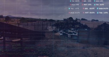 Hurdalığın hava manzarası üzerinden borsa veri işleme görüntüsü. Küresel ekonomi ve geri dönüşüm teknolojisi kavramı