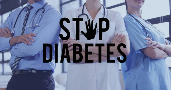 Изображение Логотипа Стоп Сахарного Диабета Над Разнообразной Группой Врачей Мужского — стоковое фото