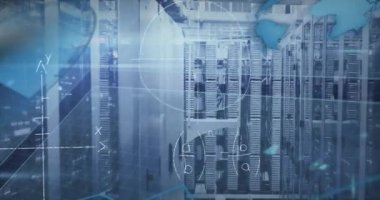 Matematiksel denklemlerin ve lensli diyagramların sunucu odasında canlandırılması. Dijital bileşik, çoklu pozlama, problem çözme, ağ güvenliği, zaman, ağ oluşturma, teknoloji.