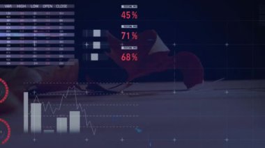 Yaprakların üzerinde istatistik ve veri işleme animasyonu. Küresel veri işleme ve dijital arayüz kavramı dijital olarak oluşturulmuş video.