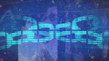 Mavi arka plandaki bağlantı ağı üzerinden blok zincir ve dijital asma kilit animasyonu. Dijital olarak oluşturulmuş küresel ağ, bağlantılar, veri güvenliği, dijital arayüz ve teknoloji kavramı