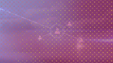 Mor arkaplandaki simgelerle bağlantı ağının üzerindeki şekillerin canlandırılması. Dijital olarak oluşturulmuş küresel bağlantılar, bilgisayar ve dijital arayüz kavramı.