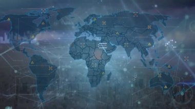 Şehir manzarasına karşı dünya haritasında bağlantılar ve veri işleme ağının animasyonu. Küresel ağ ve iş teknolojisi kavramı