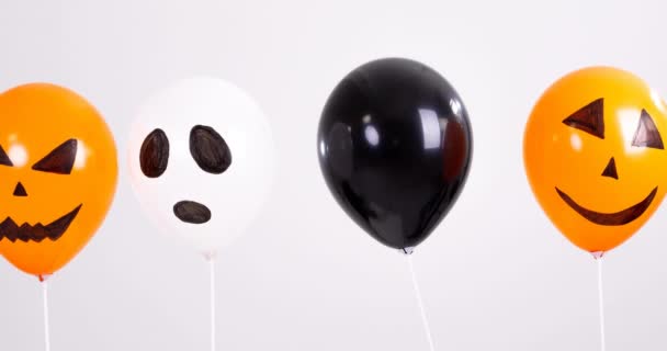 Animatie Van Ballonnen Witte Achtergrond Halloween Herfst Feest Traditie Concept — Stockvideo