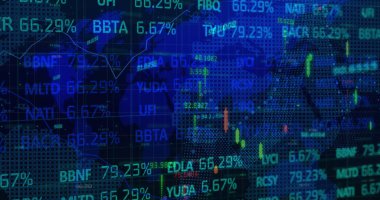 Finansal veri işleme görüntüsü ve dünya haritası üzerinde borsa mavi arka planda. Küresel teknoloji, finans ve dijital arayüz kavramı dijital olarak oluşturulmuş görüntü.
