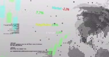 Beyaz arka planda dünya üzerinde veri işleme animasyonu. Küresel teknoloji, bilgisayar ve dijital arayüz kavramı dijital olarak oluşturulmuş video.