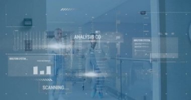 Hastanedeki çeşitli doktor ve hastalar üzerinde veri işleme animasyonu. Küresel tıp, sağlık ve dijital arayüz kavramı dijital olarak üretilen video.