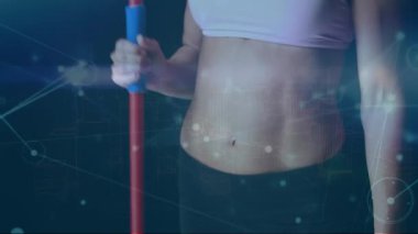 Sahadaki beyaz tenisçi kadın üzerinden bağlantı ağının animasyonu. Küresel spor ve bağlantı ağı konsepti dijital olarak oluşturulmuş video.