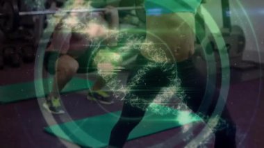 Spor salonundaki çiftin bağlantı ağının animasyonu. Dijital olarak oluşturulan küresel spor ve veri işleme kavramı.