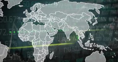 Veri işleme üzerine dünya haritasının animasyonu. küresel iş ve dijital arayüz kavramı dijital olarak oluşturulmuş video.