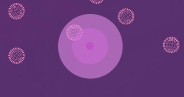 Mor arka planda daireler çizen dünyanın dört bir yanındaki insan zincirleri, kopyalama alanı. Mor, hastalık, hastalık, birlik, takım çalışması, destek, sağlık, tıbbi ve farkındalık kavramı.