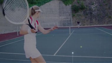 Sahadaki beyaz tenisçi kadın üzerinden bağlantı ağının animasyonu. Küresel spor ve bağlantı ağı konsepti dijital olarak oluşturulmuş video.