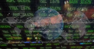 Dünya üzerinde veri işleme animasyonu. küresel iş ve dijital arayüz kavramı dijital olarak oluşturulmuş video.