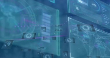 Mavi arkaplan üzerindeki ekranlarda dijital arayüz ve veri işleme animasyonları. Dijital olarak oluşturulmuş küresel veri işleme kavramı.