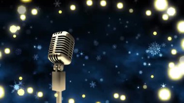 Retro mikrofon animasyonu, kar yağışı ve Noel perisi ışıkları yanıp sönüyor. Noel, şenlik, kutlama ve gelenek konsepti dijital olarak oluşturuldu.
