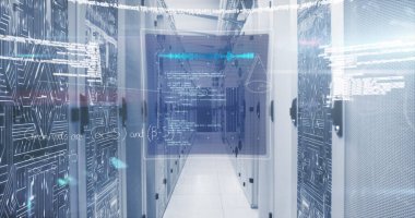 Sunucu odasına karşı 6G metnin üzerinde matematik denklemleri ve veri işleme görüntüsü. Bilgisayar arayüzü ve iş veri depolama teknolojisi kavramı