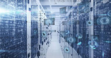 İnternet hizmet sağlayıcıları veya veri işleme merkezlerinin küresel ağı, bu görüntünün yeşil arkaplandaki matematik problemlerinin dijital görüntüsünü gösteren geniş ve karmaşık bir sistemdir.