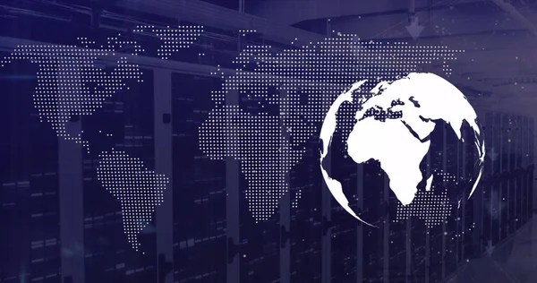 Composição Mapa Mundo Globo Sobre Sala Servidor Conceito Tecnologia Global — Fotografia de Stock