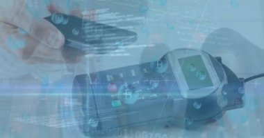 Ödeme terminali üzerinden finansal veri işleme animasyonu. Küresel iş ve veri işleme kavramı dijital olarak oluşturulmuş video.