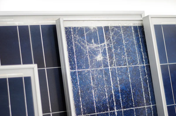 Broken photovoltaic modules — Stock Photo, Image