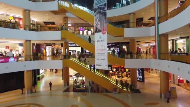 Chennai India Augustus 2021 Wandelen Mall Chennai Winkelcentrum Interieur Uitzicht — Stockvideo
