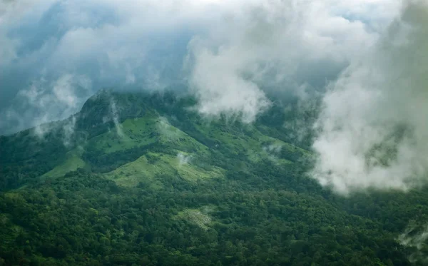 Schöne Berglandschaft Der Western Ghats Mit Vorbeiziehenden Wolken Munnar Kerala — Stockfoto