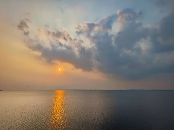 Bela Vista Lago Chembarambakkam Durante Pôr Sol Localizado Chennai Maior — Fotografia de Stock
