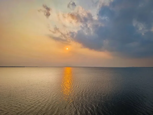 Bela Vista Lago Chembarambakkam Durante Pôr Sol Localizado Chennai Maior — Fotografia de Stock