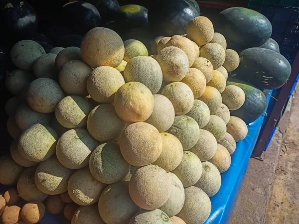Muschio Melone Frutta Vendita Sul Mercato Bazar Locale Chennai — Foto Stock