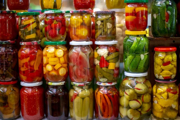 Traditionelle Essiggurken Aus Einer Vielzahl Von Obst Und Gemüse Ukrainische — Stockfoto