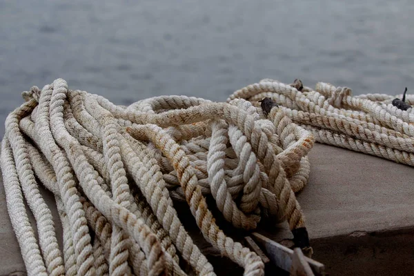 Ropes Barcă Veche Navigație Aproape — Fotografie, imagine de stoc
