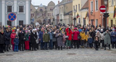Sokak tiyatrosu performansı 