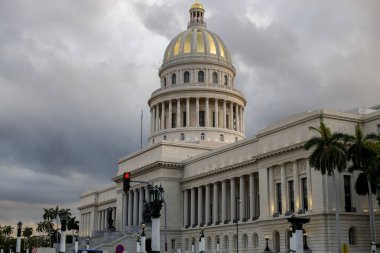 Havana 'daki Meclis Binası ve bitişik sokakları 905 2022