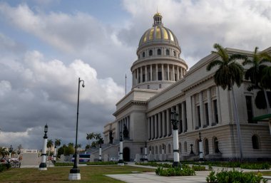 Havana 'daki Meclis Binası ve bitişik sokakları 10 05 2022