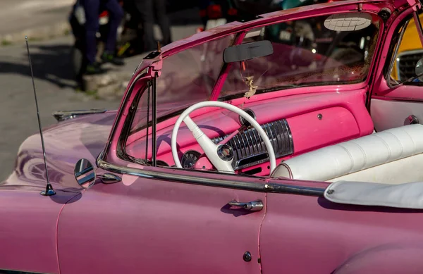 Detalhes Carro Retro Uma Rua Cidade Carros Americanos Cub — Fotografia de Stock