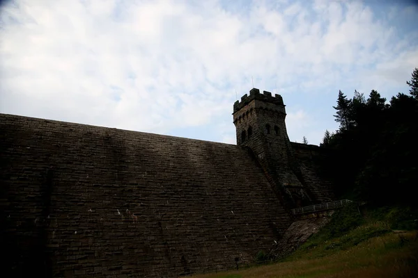 Curved Stone Block Wall Derwent Dam Derbyshire Dam North Tower — Stockfoto