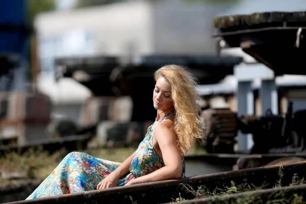 Fashionable Girl Railway Track Industrial Background — Stock fotografie