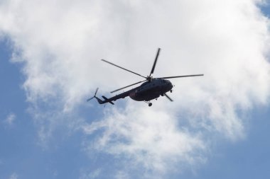 Litvanya Hava Kuvvetleri arama kurtarma helikopteri Mi-8. 9 8 2022