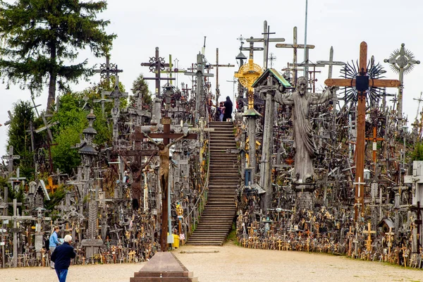 Siauliai Lituânia Hill Crosses Monumento Único História Arte Popular Religiosa — Fotografia de Stock