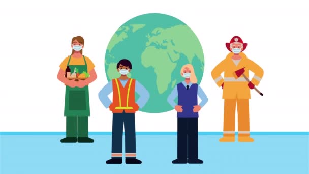 Skupina profesionálních pracovníků a zemské planety — Stock video