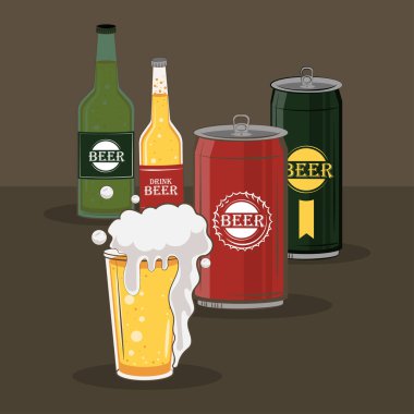 farklı bira şişesi ve konserve