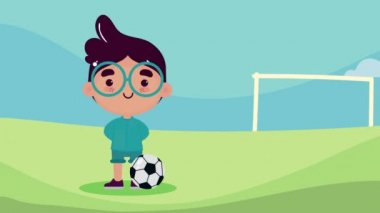 Küçük çocuk spor karakteri çalışıyor.