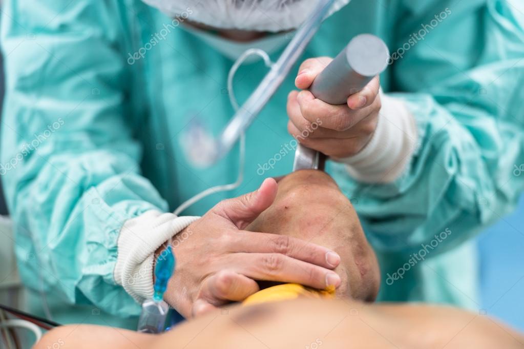 Insertion endotracheal tube — Stock Photo © chanawit 47414531