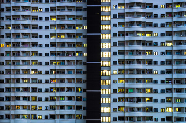 Asymmetrical resident