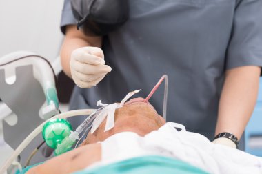 anestezi hemşiresi kullanım emme emmek balgam oral kavite içinde