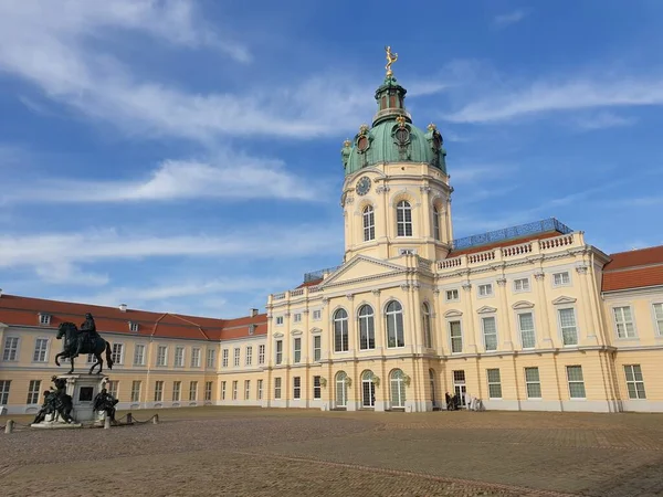 柏林美丽的夏洛滕堡宫 — 图库照片