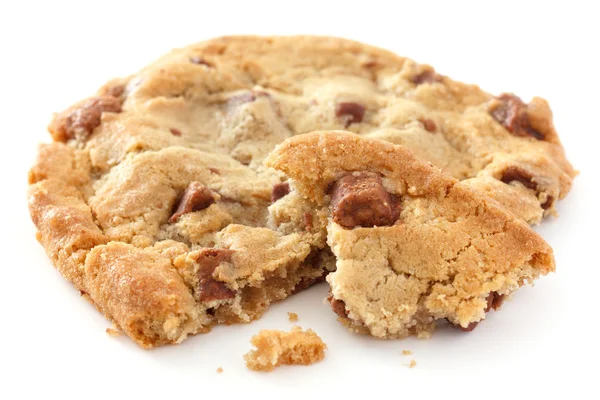 Nagy könnyű csokoládé chip cookie brocken — Stock Fotó