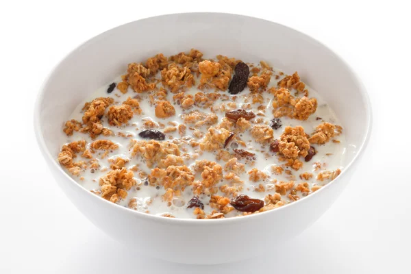 Tigela de muesli com leite — Fotografia de Stock