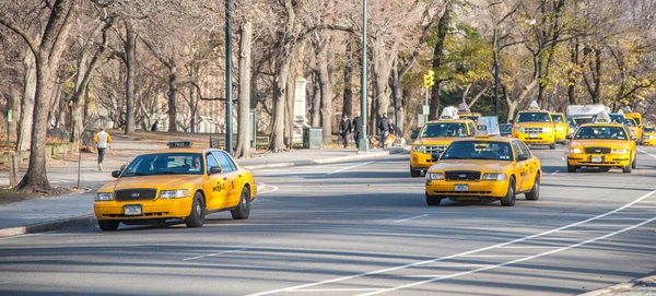 New York cabina gialla — Foto Stock